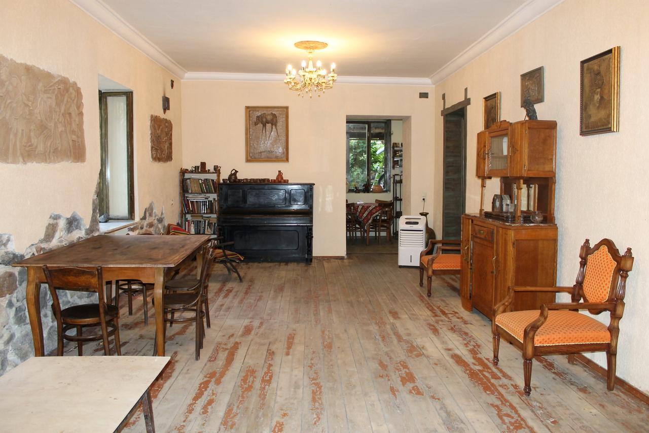 Master'S House Dayan Hotel Jereván Kültér fotó